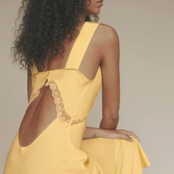✨EUC Reformation Provence Silk Dress - Yellow - Picture 4 of 9